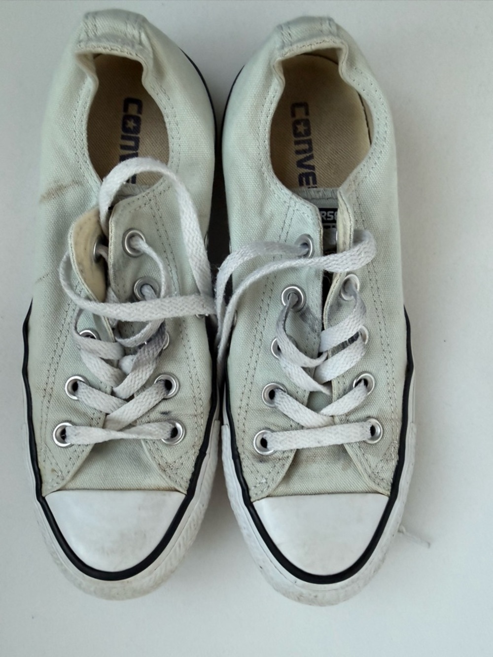 Converse Chuck Taylor All Star Barely Grey Women’s Size 6 Men’s 4 Good Condition